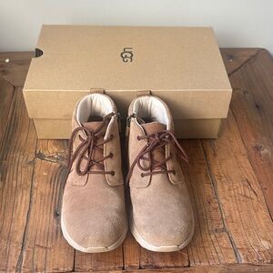UGG Chestnut Lace-Up Boots